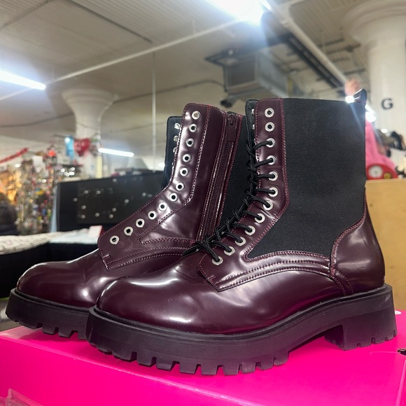 Torrid Burgundy Combat boot - 11.5 - Picture 1 of 3